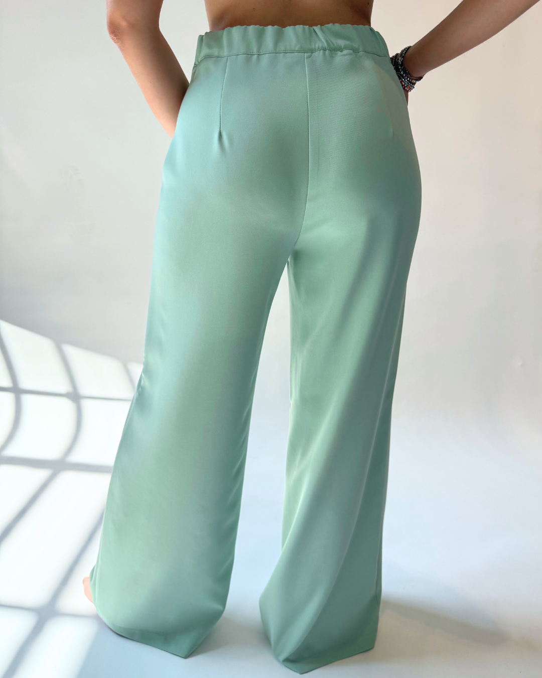 Pantalone Leone