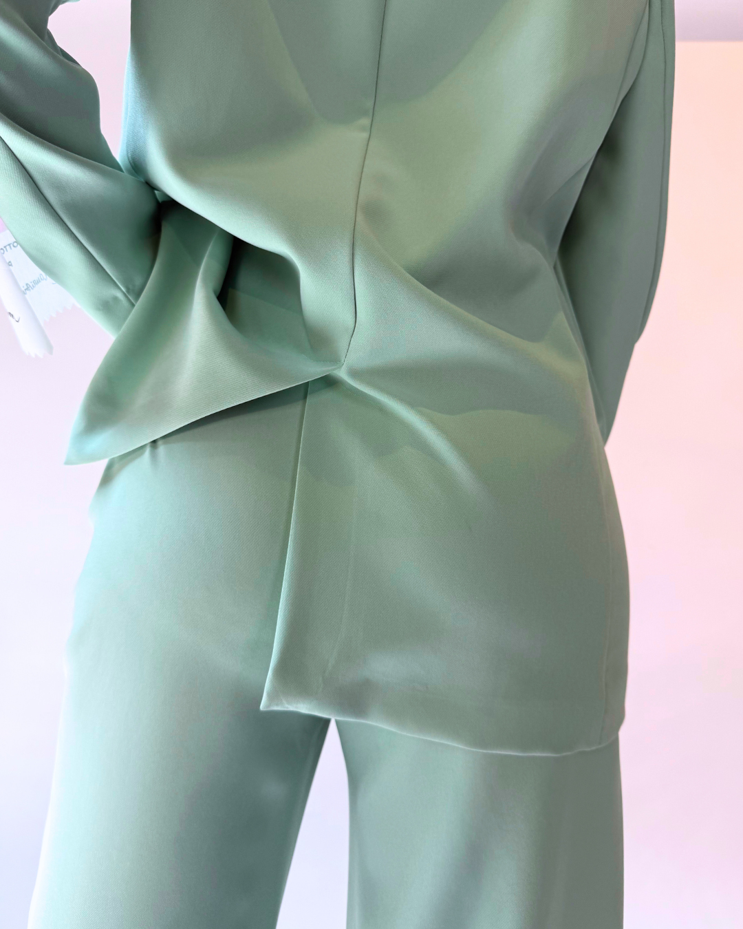 Pantalone Leone